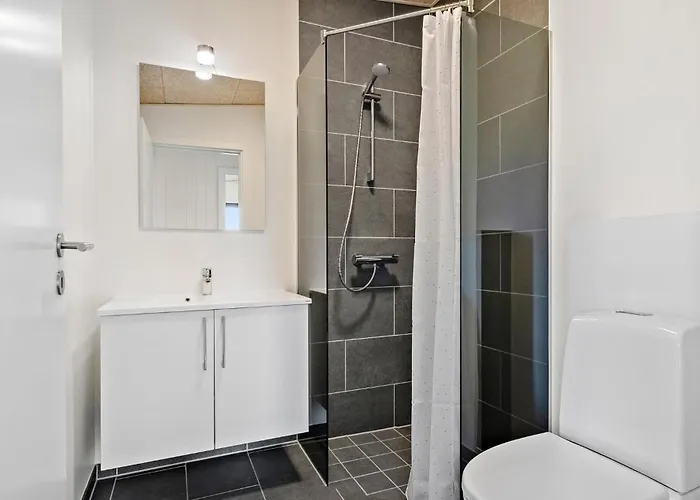 4 Bedroom Beautiful In * Ringkøbing